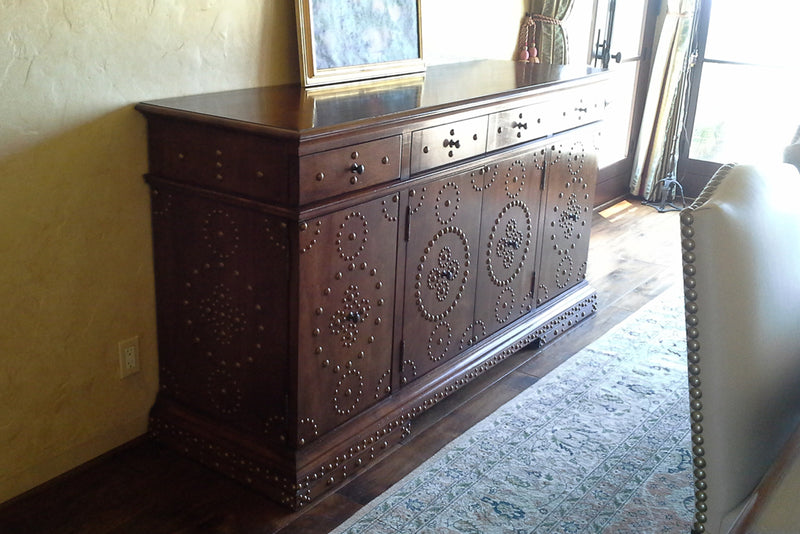 English Colonial Server