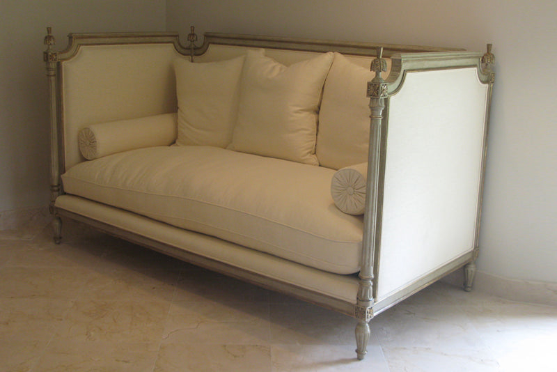 Venetian Day Bed